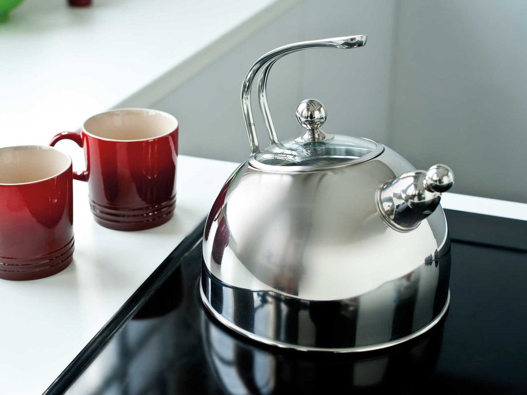 BEKA whistling kettle MELBOURNE mirror finish stainless steel 2,5 L