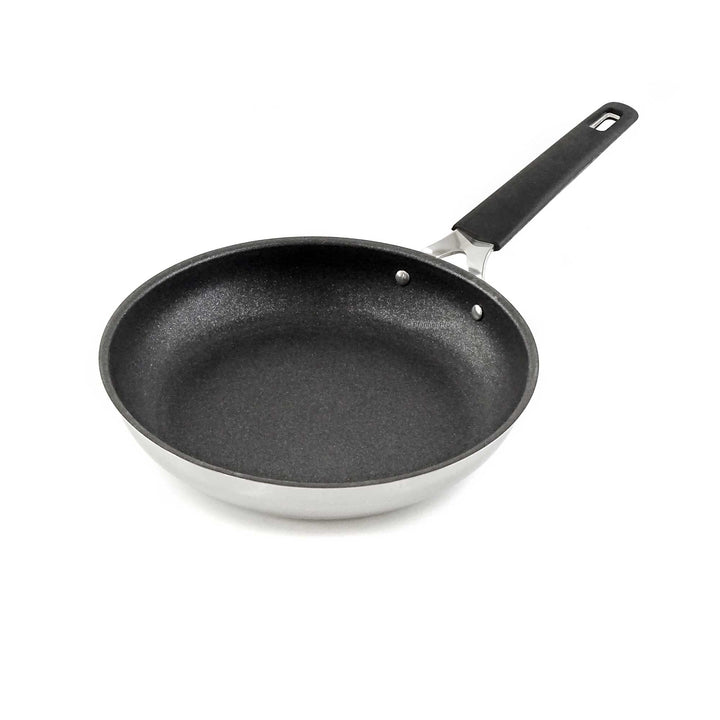 BARAZZONI stainless steel pan 33-CARATI non-stick coated 24 cm with silicone handle