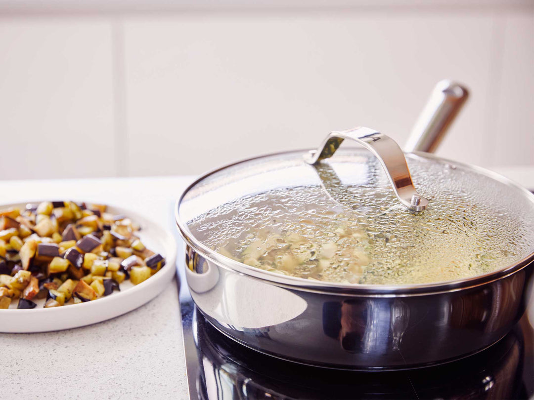 BEKA skillet CICLA 24 cm made from recycled stainless steel deep frypan with glass lid