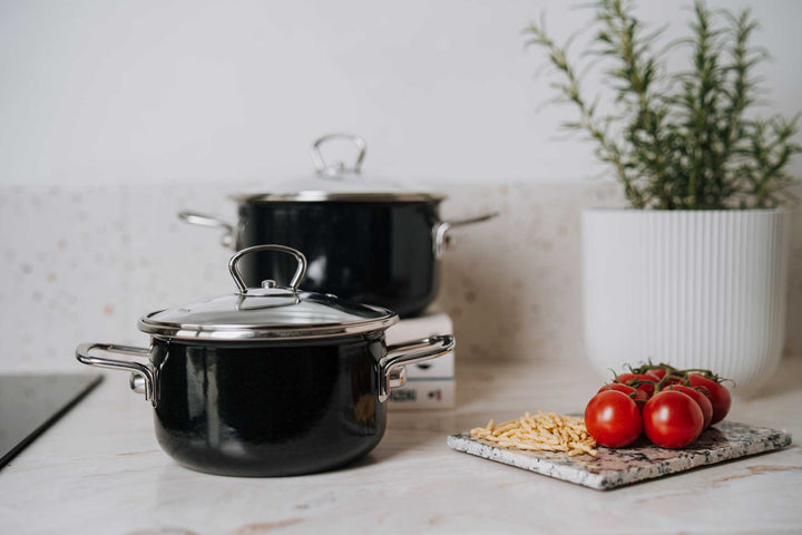 BELIS Stahl-Emaille Kochtopf PREMIUM 18 cm SCHWARZ