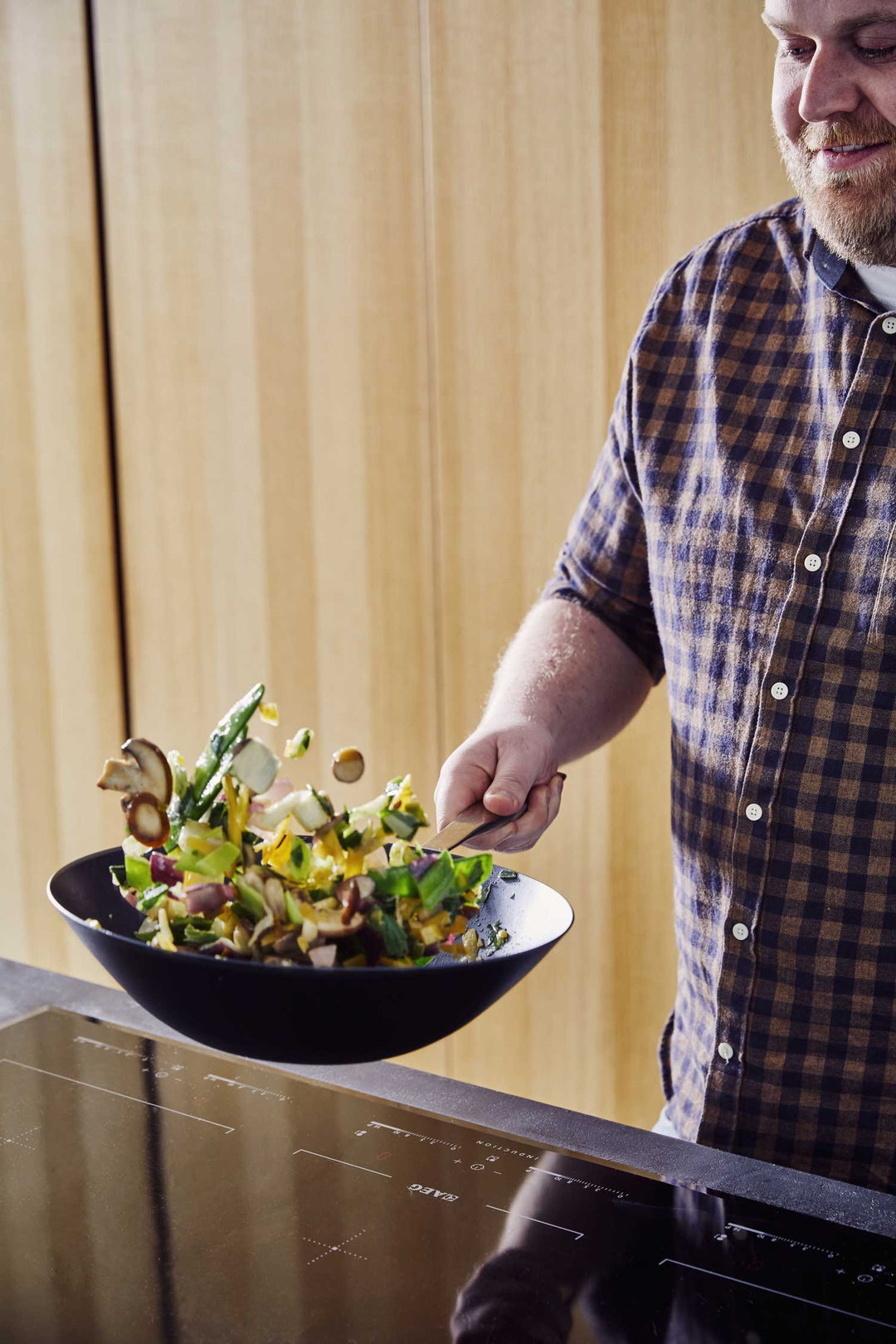 BEKA wok pan MAESTRO carbon steel wok, pre-seasoned