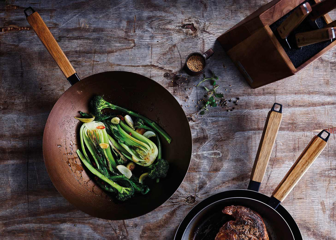 BEKA Wokpfanne NOMAD Carbonstahl Wok mit Akazienholzgriff