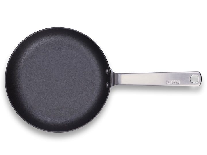 BEKA cast iron pan STARK 24 cm with stainless steel handle, pre-seasoned 
