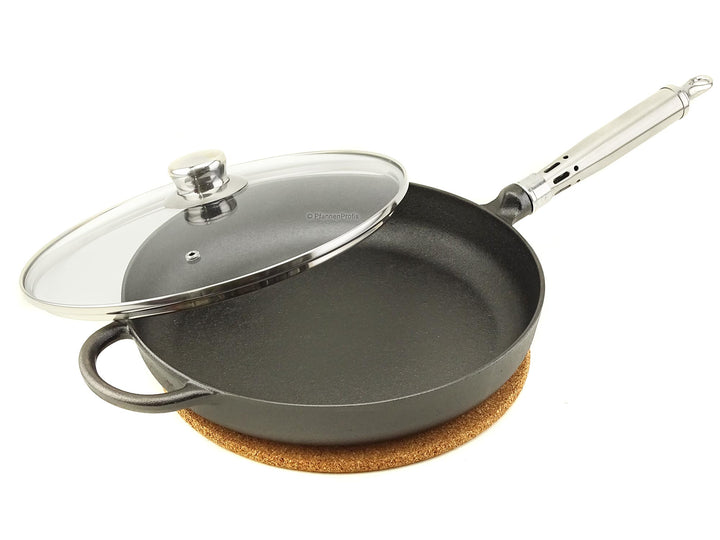 RONNEBY BRUK cast iron pan MAESTRO 28 cm with stainless steel handle, matching glass lid and trivet