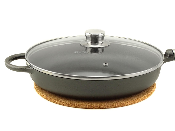 RONNEBY BRUK cast iron pan MAESTRO 28 cm with stainless steel handle, matching glass lid and trivet