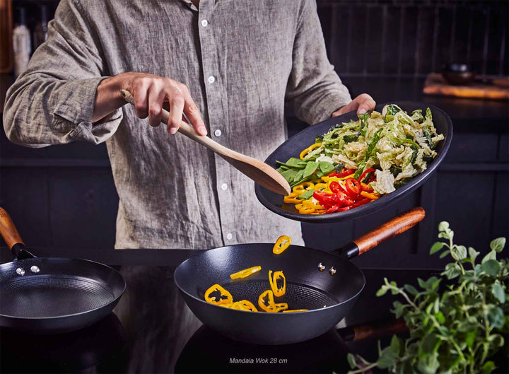 BEKA wok pan MANDALA 24 cm iron with ceramic coating, no seasoning needed