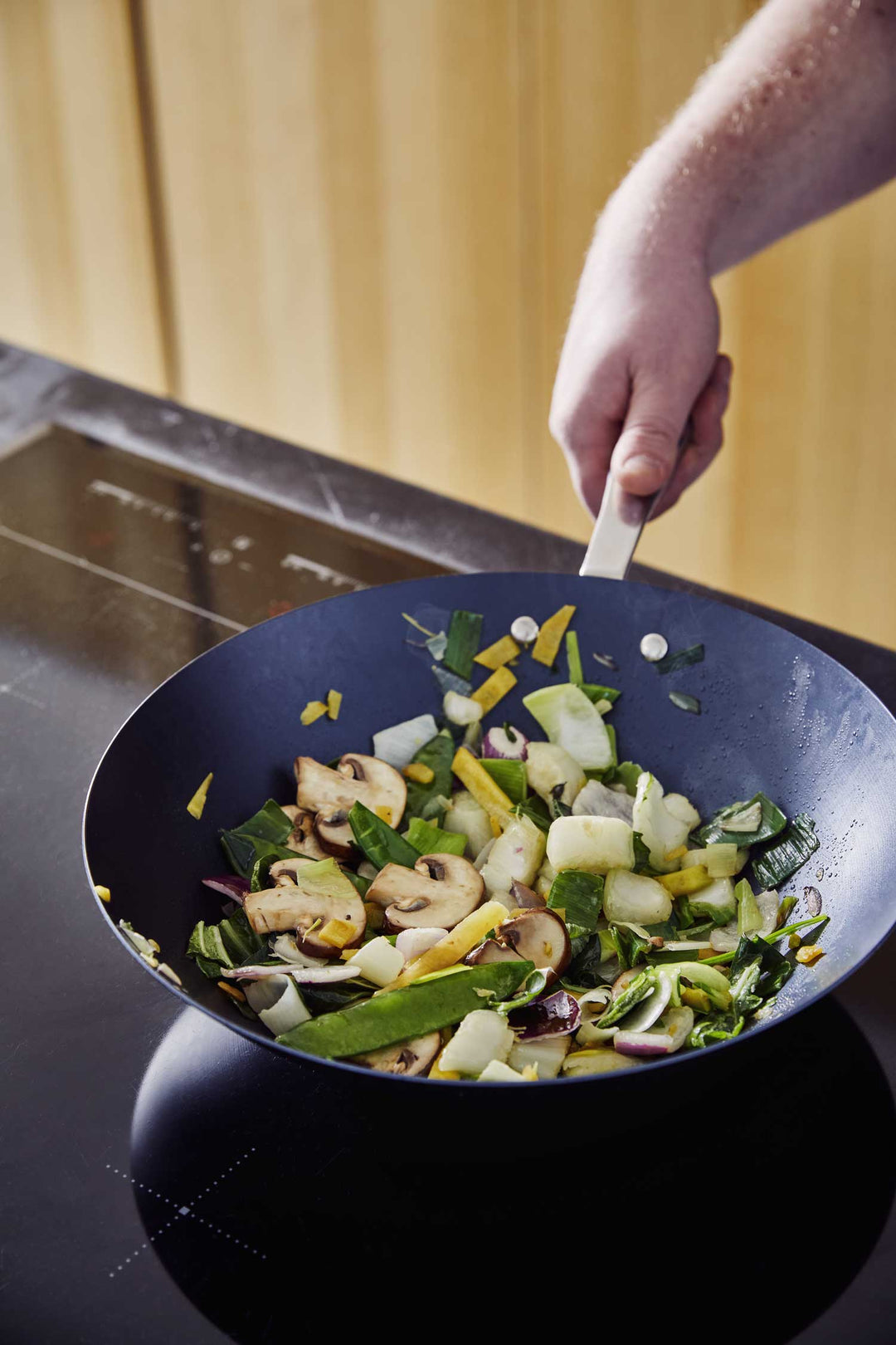 Fer wok en acier au carbone sans culottage –