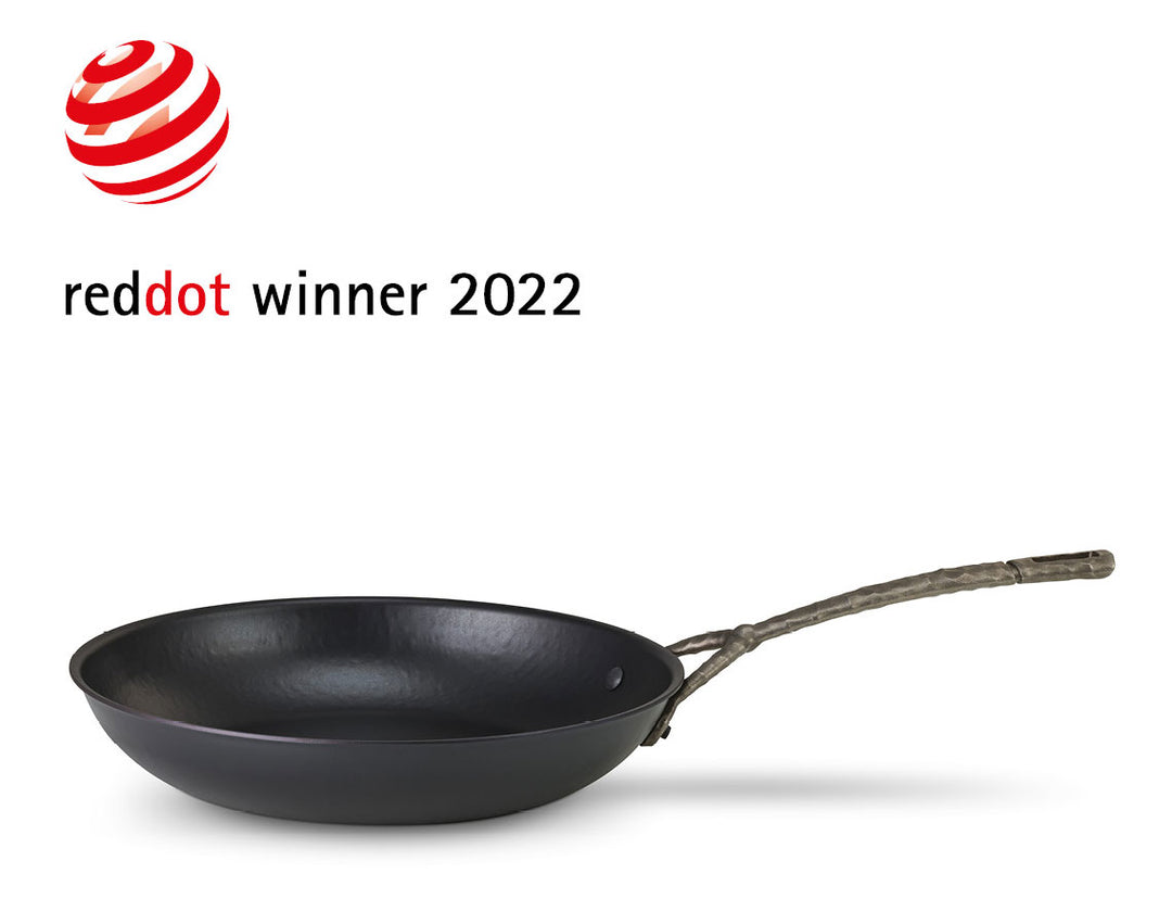 BEKA iron skillet ARTIST 24 cm carbon steel frying pan, already pre-seasoned