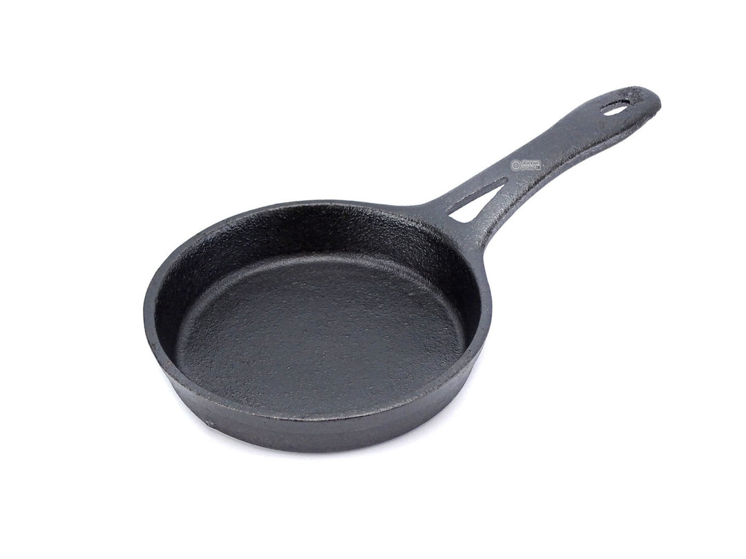 Cast iron cookware from Ronneby Bruk Sweden, pre-seasoned